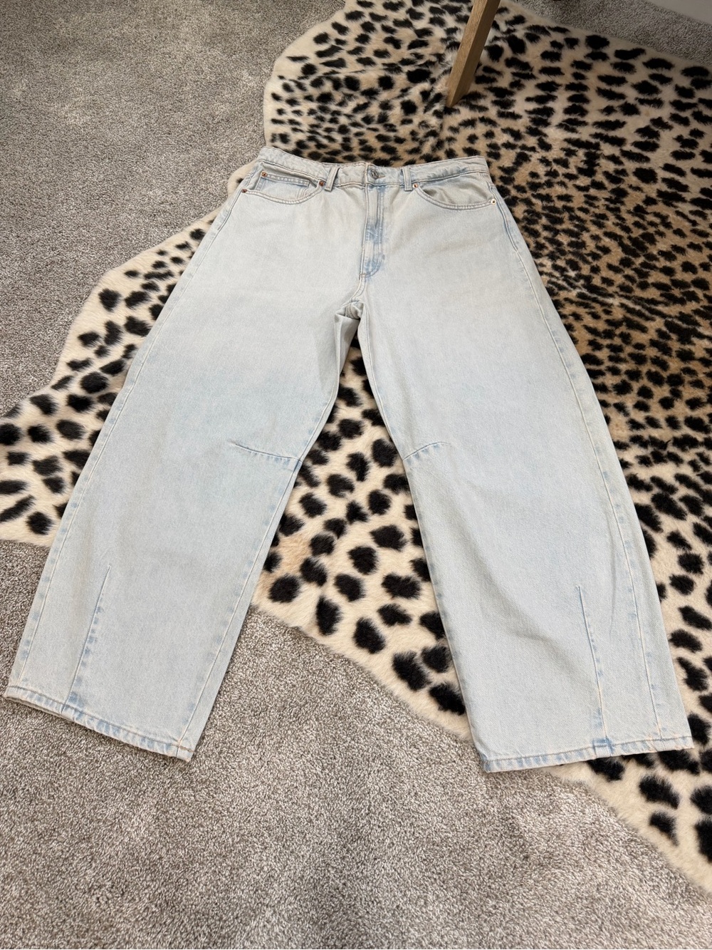 Zara TRF MID WAIST BAGGY BALLOON JEANS